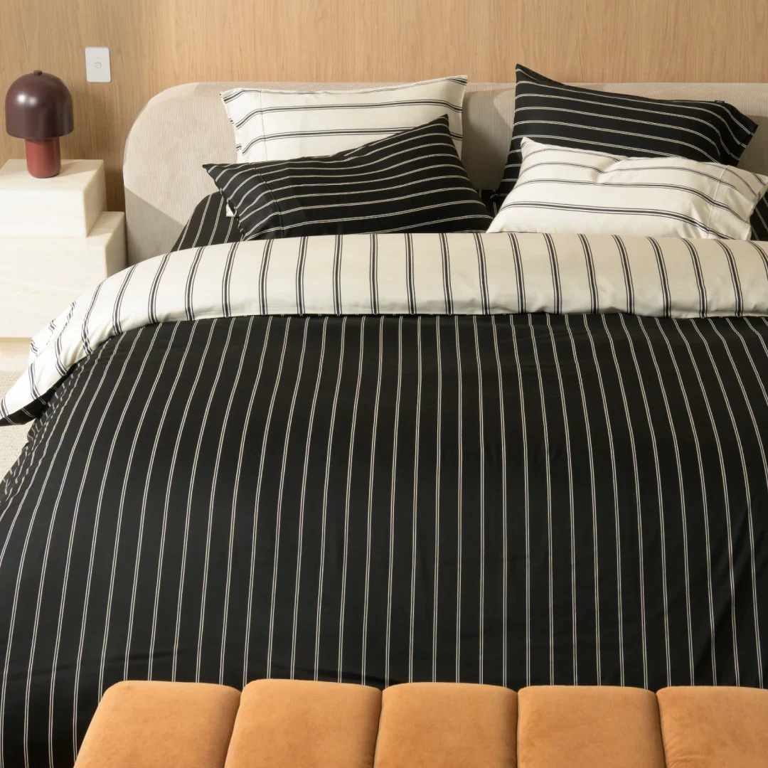 Cooling Bamboo Reversible Quilt Cover - Image 9